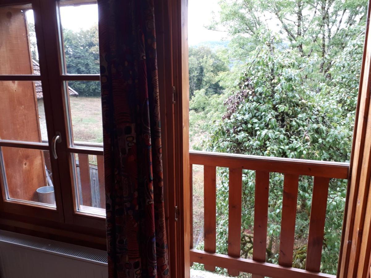 Crouzet Bed & Breakfast Luaran gambar